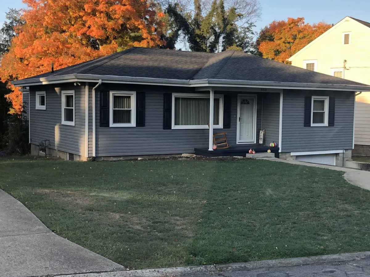 Siding project by Creegan's Windows Plus in the Ohio Valley